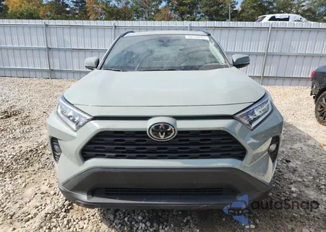 2019 Toyota Rav4 Xle из США, поврежденный, VIN 2T3W1RFV2KW053683